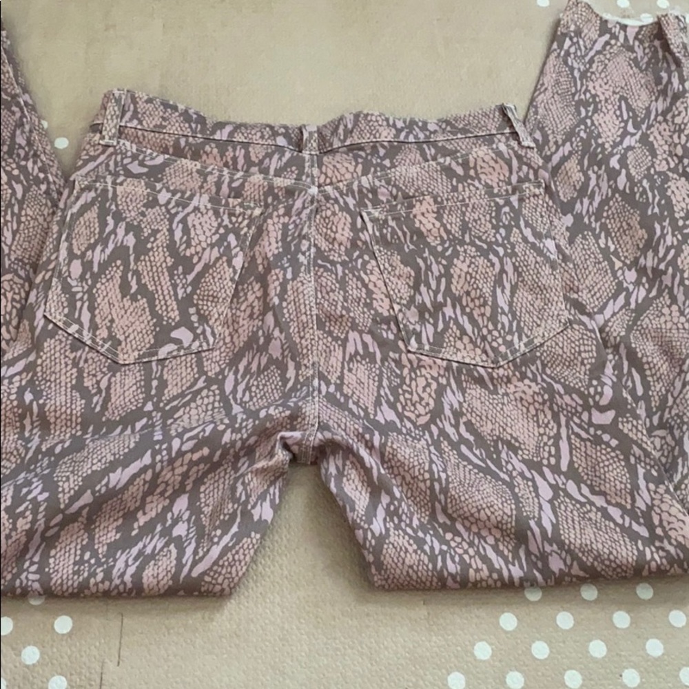 Snake print High waist J brand skinny jean 28 purple pink NWOT - Picture 4 of 4